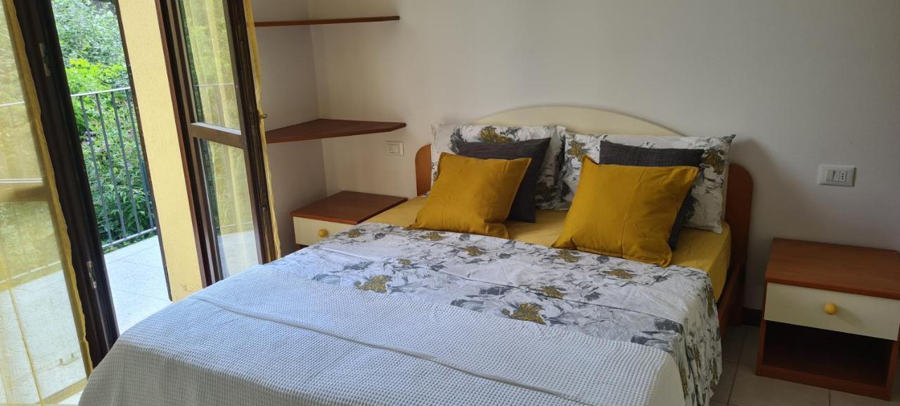 Casa Mirella - Appartamento Zona Bellagio Magreglio Εξωτερικό φωτογραφία