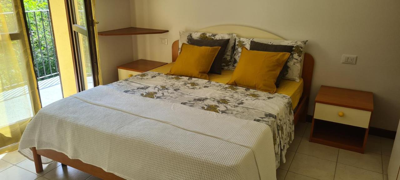 Casa Mirella - Appartamento Zona Bellagio Magreglio Εξωτερικό φωτογραφία